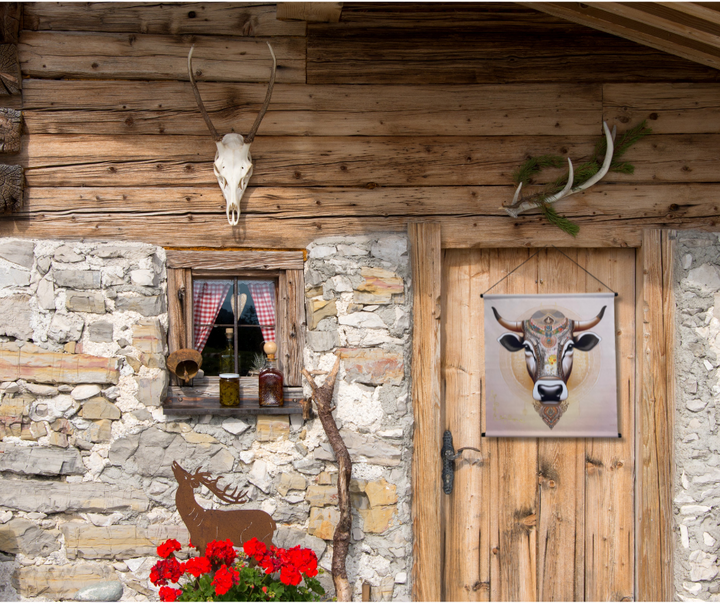 "Tenture murale totem Vache Sacrée avec attache incluse"